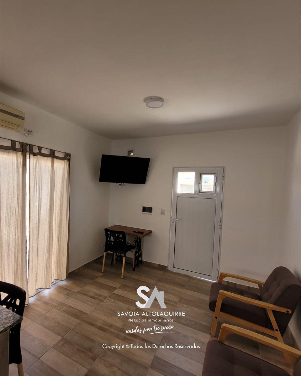 : DEPARTAMENTO INTERNO AMOBLADO DE DOS DORMITORIOS CON COCHERA - Imagen 2