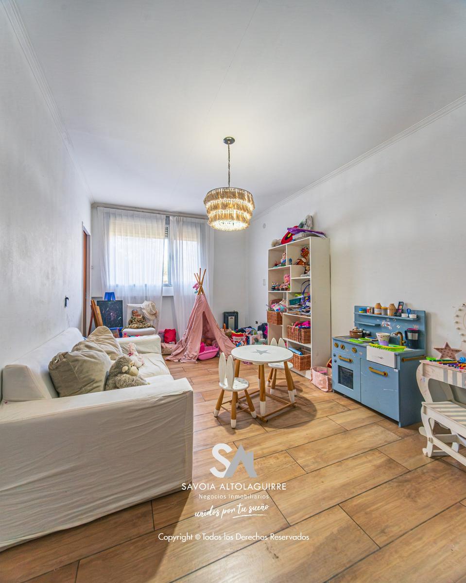 VENDE: CASA 3 DORMITORIOS CON PARQUE Y PILETA EN TOAY - Imagen 6