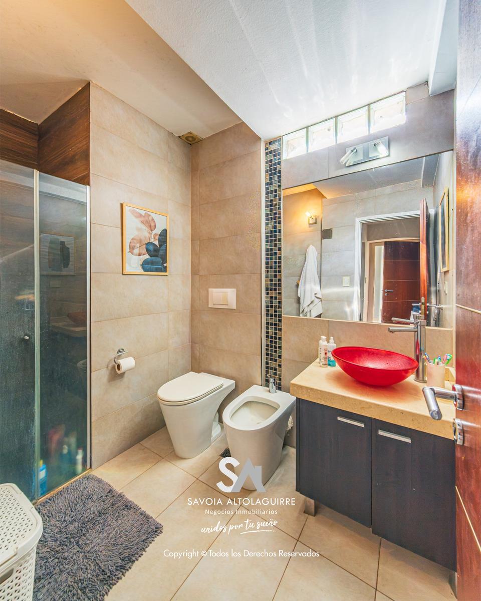 VENDE: CASA 3 DORMITORIOS CON PARQUE Y PILETA EN TOAY - Imagen 8
